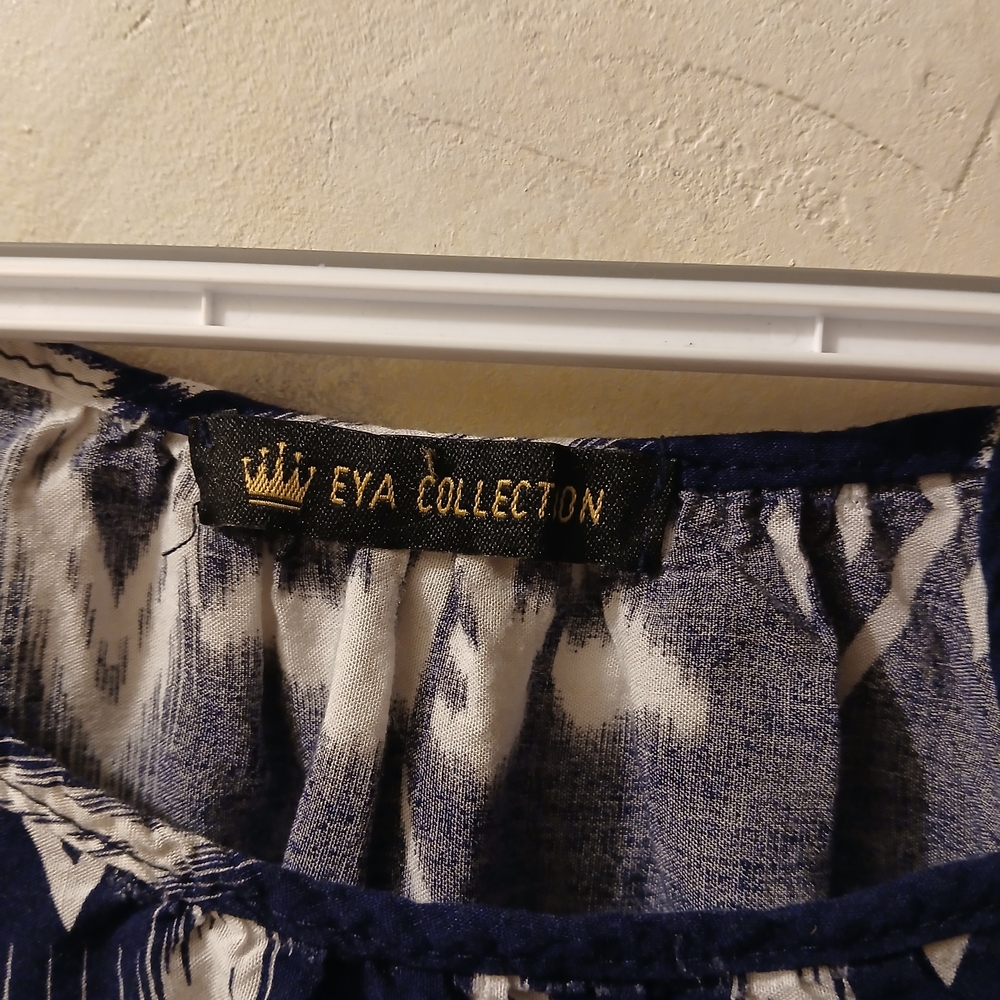 Eya Collection - Picture 2 of 3